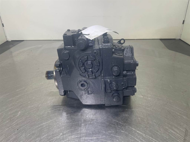 Bomag -Sauer Danfoss H1PV078-83047317-Drive pump/Rijpomp - Hidraulika za Građevinski strojevi: slika Bomag -Sauer Danfoss H1PV078-83047317-Drive pump/Rijpomp - Hidraulika za Građevinski strojevi Bomag -Sauer Danfoss H1PV078-83047317-Drive pump/Rijpomp - Hidraulika za Građevinski strojevi: slika Bomag -Sauer Danfoss H1PV078-83047317-Drive pump/Rijpomp - Hidraulika za Građevinski strojevi