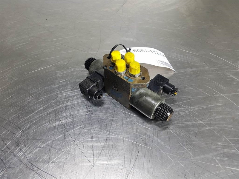 Bosch 081WV06P1V1004 - Zeppelin ZL100 - Valve - Hidraulika: slika Bosch 081WV06P1V1004 - Zeppelin ZL100 - Valve - Hidraulika Bosch 081WV06P1V1004 - Zeppelin ZL100 - Valve - Hidraulika: slika Bosch 081WV06P1V1004 - Zeppelin ZL100 - Valve - Hidraulika