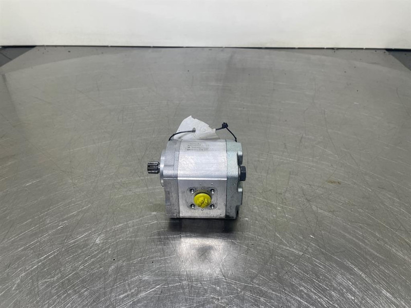 Bucher Hydraulics AP200/11D237-200102435202-Gearpump/Zahn - Hidraulika za Građevinski strojevi: slika Bucher Hydraulics AP200/11D237-200102435202-Gearpump/Zahn - Hidraulika za Građevinski strojevi Bucher Hydraulics AP200/11D237-200102435202-Gearpump/Zahn - Hidraulika za Građevinski strojevi: slika Bucher Hydraulics AP200/11D237-200102435202-Gearpump/Zahn - Hidraulika za Građevinski strojevi