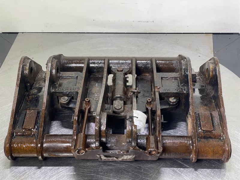 Cat 924G-189-0107-Quick coupler/Schnellwechsler - Brza spojka za Građevinski strojevi: slika Cat 924G-189-0107-Quick coupler/Schnellwechsler - Brza spojka za Građevinski strojevi Cat 924G-189-0107-Quick coupler/Schnellwechsler - Brza spojka za Građevinski strojevi: slika Cat 924G-189-0107-Quick coupler/Schnellwechsler - Brza spojka za Građevinski strojevi