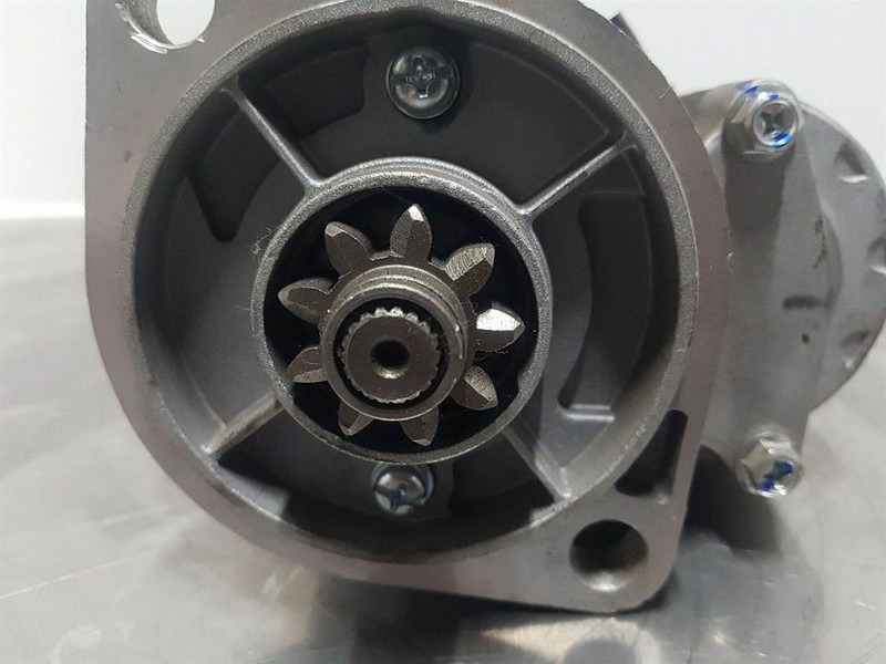 Cummins B3.3L-12V 9T 2,2KW-Starter/Anlasser/Startmotor - Motor za Građevinski strojevi: slika Cummins B3.3L-12V 9T 2,2KW-Starter/Anlasser/Startmotor - Motor za Građevinski strojevi Cummins B3.3L-12V 9T 2,2KW-Starter/Anlasser/Startmotor - Motor za Građevinski strojevi: slika Cummins B3.3L-12V 9T 2,2KW-Starter/Anlasser/Startmotor - Motor za Građevinski strojevi