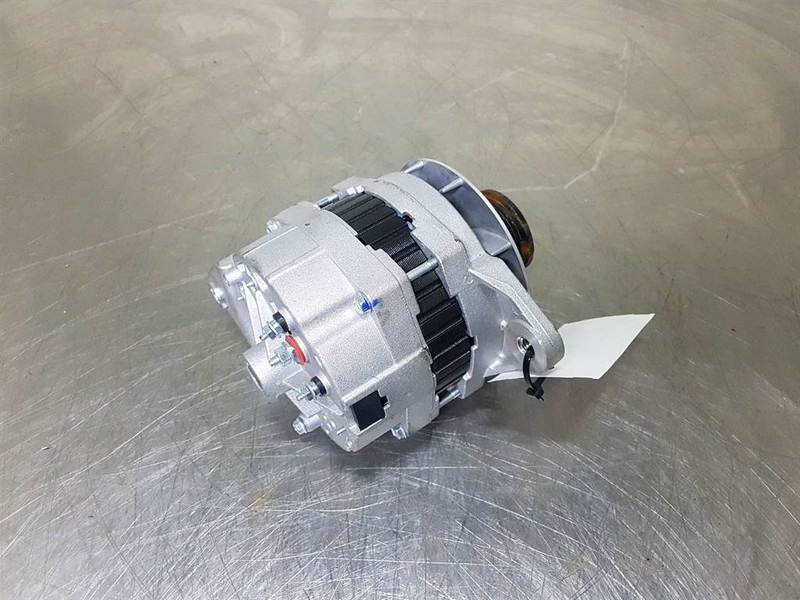 Cummins QSB5.9C-24V 70A-Alternator/Lichtmaschine/Dynamo - Motor za Građevinski strojevi: slika Cummins QSB5.9C-24V 70A-Alternator/Lichtmaschine/Dynamo - Motor za Građevinski strojevi Cummins QSB5.9C-24V 70A-Alternator/Lichtmaschine/Dynamo - Motor za Građevinski strojevi: slika Cummins QSB5.9C-24V 70A-Alternator/Lichtmaschine/Dynamo - Motor za Građevinski strojevi