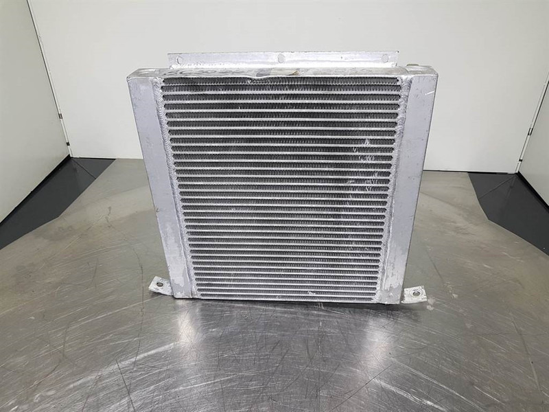 Demag SC30DS-Cooler/Kühler/Koeler - Motor i dijelovi za Građevinski strojevi: slika Demag SC30DS-Cooler/Kühler/Koeler - Motor i dijelovi za Građevinski strojevi Demag SC30DS-Cooler/Kühler/Koeler - Motor i dijelovi za Građevinski strojevi: slika Demag SC30DS-Cooler/Kühler/Koeler - Motor i dijelovi za Građevinski strojevi