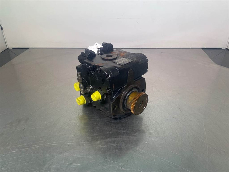 Genie Z34-22-Sauer Danfoss 42R28DG-Drive motor/Fahrmotor - Hidraulika za Građevinski strojevi: slika Genie Z34-22-Sauer Danfoss 42R28DG-Drive motor/Fahrmotor - Hidraulika za Građevinski strojevi Genie Z34-22-Sauer Danfoss 42R28DG-Drive motor/Fahrmotor - Hidraulika za Građevinski strojevi: slika Genie Z34-22-Sauer Danfoss 42R28DG-Drive motor/Fahrmotor - Hidraulika za Građevinski strojevi