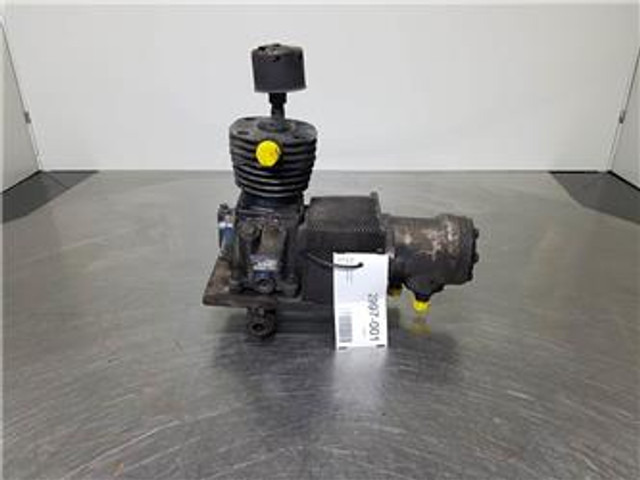 Graubremse KS100DE - Compressor/Kompressor - Zračni kompresor: slika Graubremse KS100DE - Compressor/Kompressor - Zračni kompresor Graubremse KS100DE - Compressor/Kompressor - Zračni kompresor: slika Graubremse KS100DE - Compressor/Kompressor - Zračni kompresor