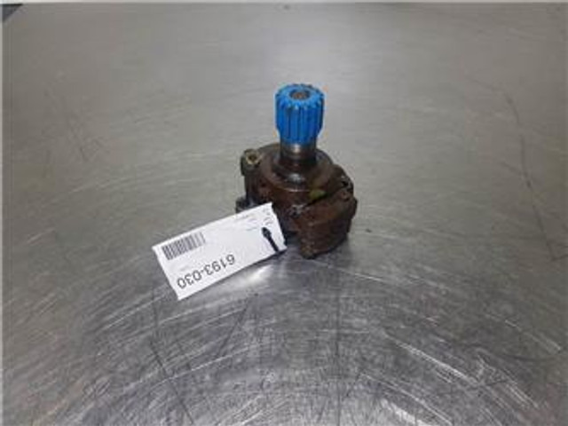 Hyundai HL760-9 - Propshaft/Gelenkwelle/Cardanas - Osovina i dijelovi za Građevinski strojevi: slika Hyundai HL760-9 - Propshaft/Gelenkwelle/Cardanas - Osovina i dijelovi za Građevinski strojevi Hyundai HL760-9 - Propshaft/Gelenkwelle/Cardanas - Osovina i dijelovi za Građevinski strojevi: slika Hyundai HL760-9 - Propshaft/Gelenkwelle/Cardanas - Osovina i dijelovi za Građevinski strojevi