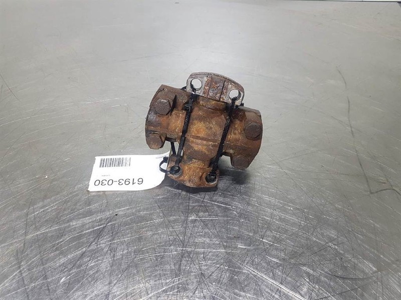 Hyundai HL760-9 - Propshaft/Gelenkwelle/Cardanas - Osovina i dijelovi za Građevinski strojevi: slika Hyundai HL760-9 - Propshaft/Gelenkwelle/Cardanas - Osovina i dijelovi za Građevinski strojevi Hyundai HL760-9 - Propshaft/Gelenkwelle/Cardanas - Osovina i dijelovi za Građevinski strojevi: slika Hyundai HL760-9 - Propshaft/Gelenkwelle/Cardanas - Osovina i dijelovi za Građevinski strojevi