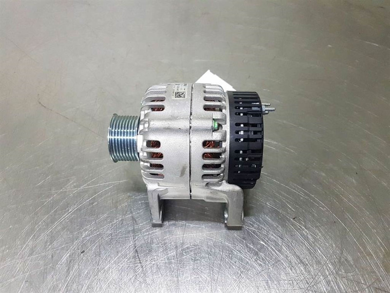 JCB 320/08611-28V 55A-Alternator/Lichtmaschine/Dynamo - Motor za Građevinski strojevi: slika JCB 320/08611-28V 55A-Alternator/Lichtmaschine/Dynamo - Motor za Građevinski strojevi JCB 320/08611-28V 55A-Alternator/Lichtmaschine/Dynamo - Motor za Građevinski strojevi: slika JCB 320/08611-28V 55A-Alternator/Lichtmaschine/Dynamo - Motor za Građevinski strojevi