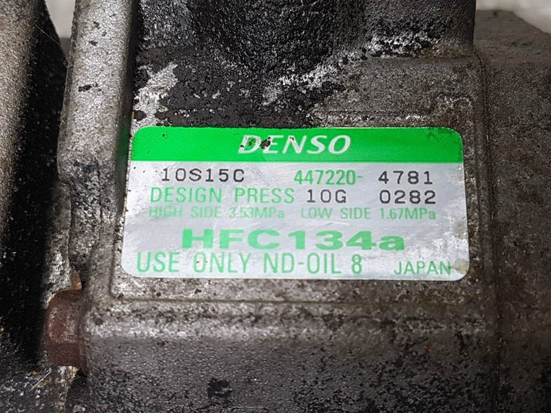 Komatsu WA320-5H-Denso 10S15C-Compressor/Kompressor/Airco - A/C kompresor za Građevinski strojevi: slika Komatsu WA320-5H-Denso 10S15C-Compressor/Kompressor/Airco - A/C kompresor za Građevinski strojevi Komatsu WA320-5H-Denso 10S15C-Compressor/Kompressor/Airco - A/C kompresor za Građevinski strojevi: slika Komatsu WA320-5H-Denso 10S15C-Compressor/Kompressor/Airco - A/C kompresor za Građevinski strojevi