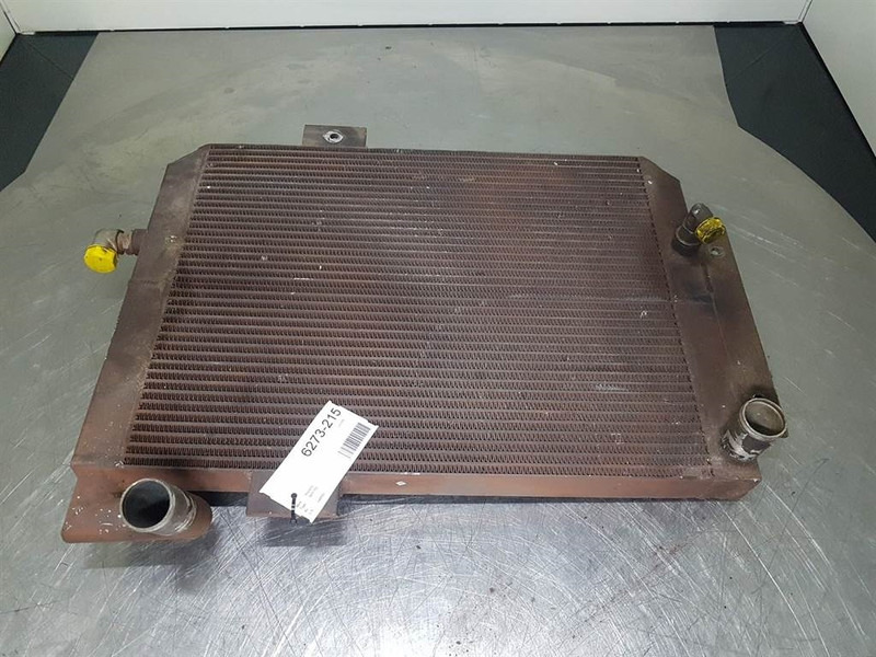 Kramer 880-AKG 0555.064.1000-Cooler/Kühler/Koeler - Motor i dijelovi za Građevinski strojevi: slika Kramer 880-AKG 0555.064.1000-Cooler/Kühler/Koeler - Motor i dijelovi za Građevinski strojevi Kramer 880-AKG 0555.064.1000-Cooler/Kühler/Koeler - Motor i dijelovi za Građevinski strojevi: slika Kramer 880-AKG 0555.064.1000-Cooler/Kühler/Koeler - Motor i dijelovi za Građevinski strojevi