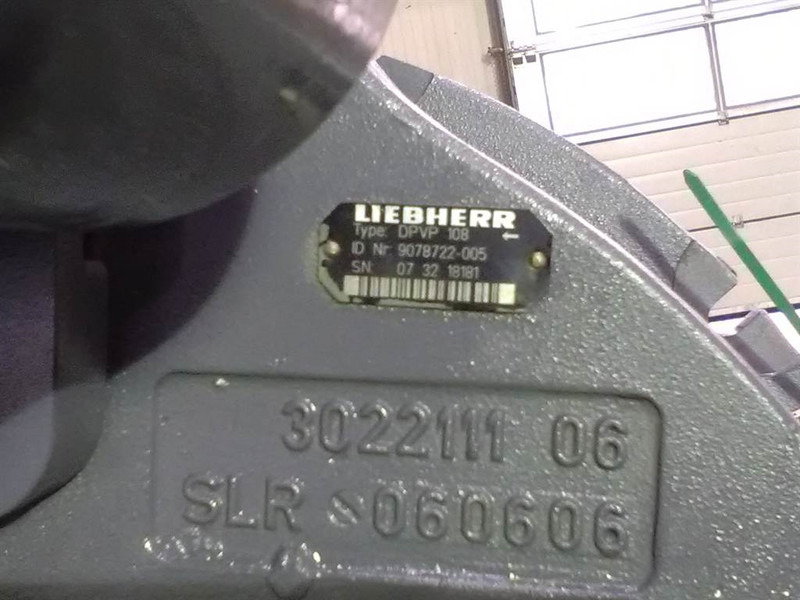 Liebherr DPVP 108 - Liebherr A934C - Load sensing pump - Hidraulika: slika Liebherr DPVP 108 - Liebherr A934C - Load sensing pump - Hidraulika Liebherr DPVP 108 - Liebherr A934C - Load sensing pump - Hidraulika: slika Liebherr DPVP 108 - Liebherr A934C - Load sensing pump - Hidraulika