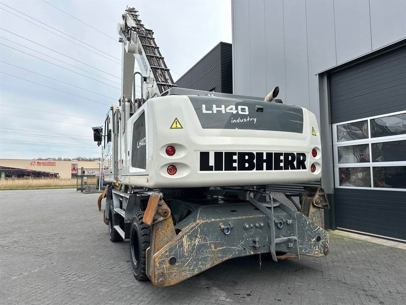 Liebherr LH 40 M Litronic Material Handler - Stroj za rukovanje otpadom: slika Liebherr LH 40 M Litronic Material Handler - Stroj za rukovanje otpadom Liebherr LH 40 M Litronic Material Handler - Stroj za rukovanje otpadom: slika Liebherr LH 40 M Litronic Material Handler - Stroj za rukovanje otpadom