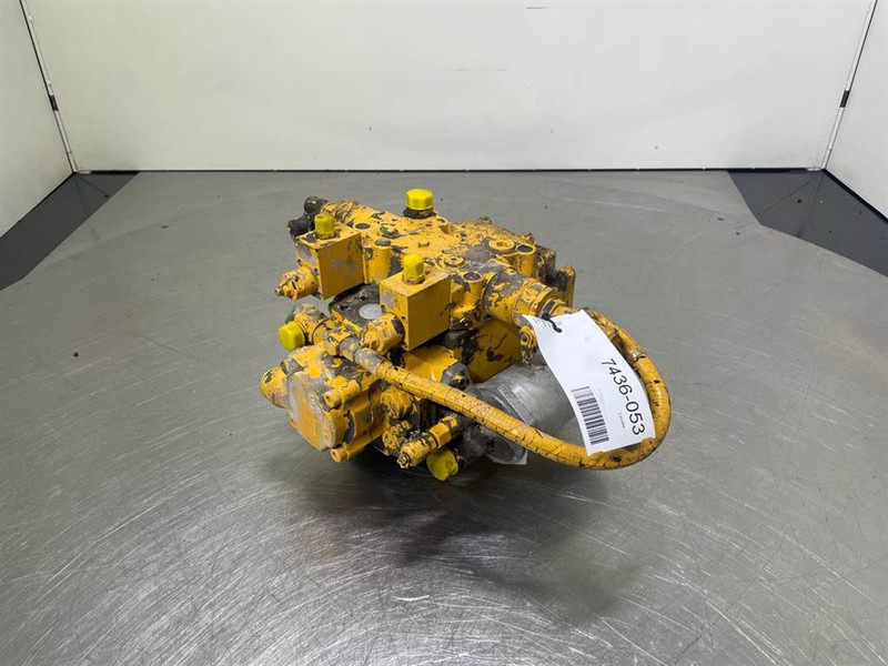 Liebherr R954-Linde BPV70-Drive pump/Fahrpumpe/Rijpomp - Hidraulika za Građevinski strojevi: slika Liebherr R954-Linde BPV70-Drive pump/Fahrpumpe/Rijpomp - Hidraulika za Građevinski strojevi Liebherr R954-Linde BPV70-Drive pump/Fahrpumpe/Rijpomp - Hidraulika za Građevinski strojevi: slika Liebherr R954-Linde BPV70-Drive pump/Fahrpumpe/Rijpomp - Hidraulika za Građevinski strojevi