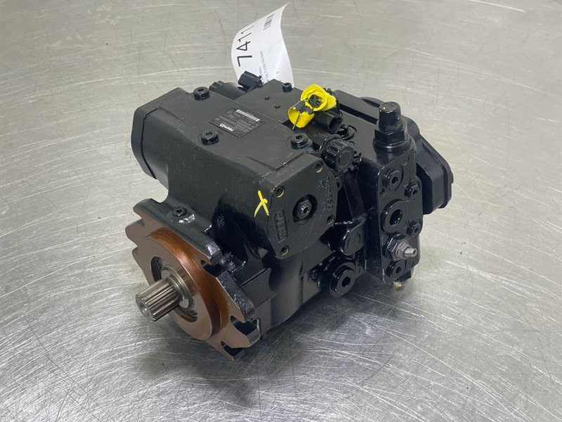 Manitou MLT635/741/940-52571755-Drive pump/Fahrpumpe - Hidraulika za Građevinski strojevi: slika Manitou MLT635/741/940-52571755-Drive pump/Fahrpumpe - Hidraulika za Građevinski strojevi Manitou MLT635/741/940-52571755-Drive pump/Fahrpumpe - Hidraulika za Građevinski strojevi: slika Manitou MLT635/741/940-52571755-Drive pump/Fahrpumpe - Hidraulika za Građevinski strojevi