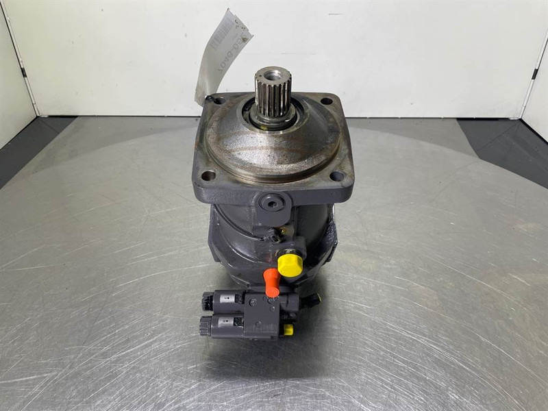 Mecalac 12MTX-5370447-Rexroth A6VM150-Drive motor/Rijmotor - Hidraulika za Građevinski strojevi: slika Mecalac 12MTX-5370447-Rexroth A6VM150-Drive motor/Rijmotor - Hidraulika za Građevinski strojevi Mecalac 12MTX-5370447-Rexroth A6VM150-Drive motor/Rijmotor - Hidraulika za Građevinski strojevi: slika Mecalac 12MTX-5370447-Rexroth A6VM150-Drive motor/Rijmotor - Hidraulika za Građevinski strojevi