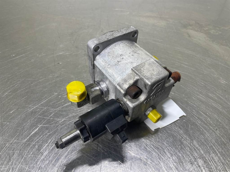 Mecalac 12MTX-5370584-Koelvin motor - Hidraulika za Građevinski strojevi: slika Mecalac 12MTX-5370584-Koelvin motor - Hidraulika za Građevinski strojevi Mecalac 12MTX-5370584-Koelvin motor - Hidraulika za Građevinski strojevi: slika Mecalac 12MTX-5370584-Koelvin motor - Hidraulika za Građevinski strojevi