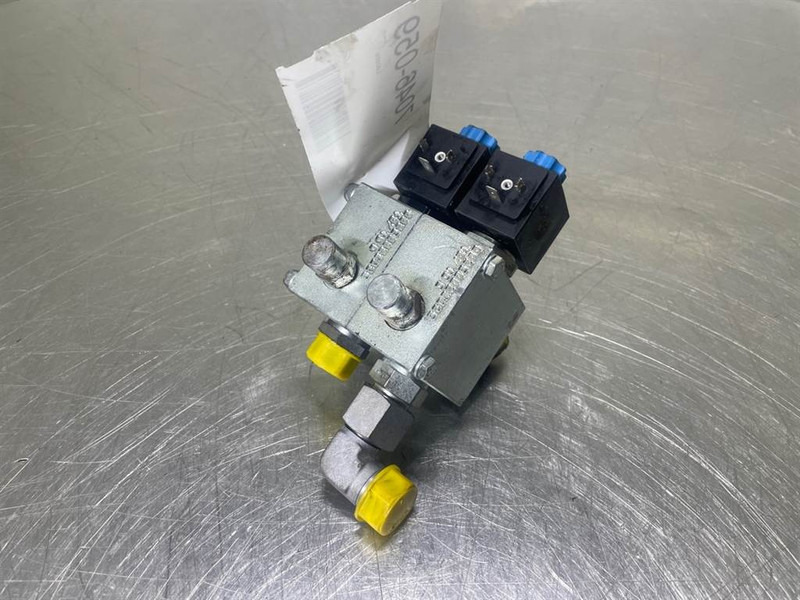 Mecalac 12MTX-6090481-Walvoil 5KT7200301-2/2 Valve - Hidraulika za Građevinski strojevi: slika Mecalac 12MTX-6090481-Walvoil 5KT7200301-2/2 Valve - Hidraulika za Građevinski strojevi Mecalac 12MTX-6090481-Walvoil 5KT7200301-2/2 Valve - Hidraulika za Građevinski strojevi: slika Mecalac 12MTX-6090481-Walvoil 5KT7200301-2/2 Valve - Hidraulika za Građevinski strojevi