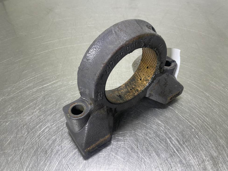 Mecalac 12MTX-Dana Spicer 311/112/269-Bearing block - Osovina i dijelovi za Građevinski strojevi: slika Mecalac 12MTX-Dana Spicer 311/112/269-Bearing block - Osovina i dijelovi za Građevinski strojevi Mecalac 12MTX-Dana Spicer 311/112/269-Bearing block - Osovina i dijelovi za Građevinski strojevi: slika Mecalac 12MTX-Dana Spicer 311/112/269-Bearing block - Osovina i dijelovi za Građevinski strojevi