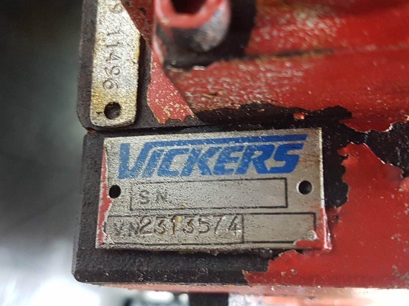 Hidraulika O & K 4522059 - O&K L15 B - Valve/Ventile/Ventiel: slika Hidraulika O & K 4522059 - O&K L15 B - Valve/Ventile/Ventiel
