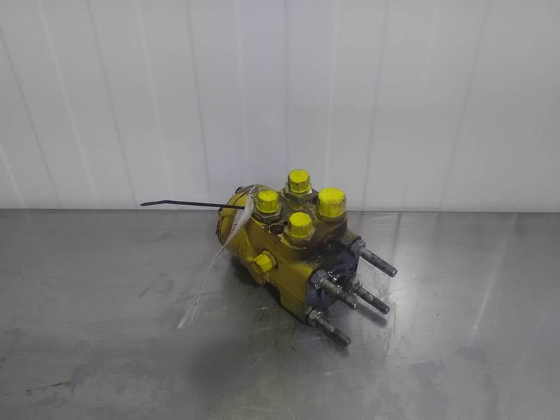 O & K L6-Sauer Danfoss OSPC200LS-150-8270-Steering unit - Hidraulika za Građevinski strojevi: slika O & K L6-Sauer Danfoss OSPC200LS-150-8270-Steering unit - Hidraulika za Građevinski strojevi O & K L6-Sauer Danfoss OSPC200LS-150-8270-Steering unit - Hidraulika za Građevinski strojevi: slika O & K L6-Sauer Danfoss OSPC200LS-150-8270-Steering unit - Hidraulika za Građevinski strojevi