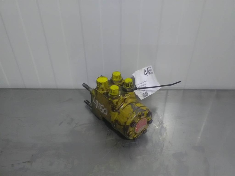 O & K L6-Sauer Danfoss OSPC200LS-150-8270-Steering unit - Hidraulika za Građevinski strojevi: slika O & K L6-Sauer Danfoss OSPC200LS-150-8270-Steering unit - Hidraulika za Građevinski strojevi O & K L6-Sauer Danfoss OSPC200LS-150-8270-Steering unit - Hidraulika za Građevinski strojevi: slika O & K L6-Sauer Danfoss OSPC200LS-150-8270-Steering unit - Hidraulika za Građevinski strojevi