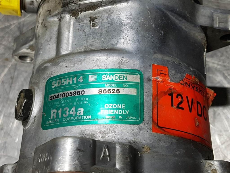 SANDEN SD5H14-S6626-Compressor/Kompressor/Aircopom - A/C kompresor za Građevinski strojevi: slika SANDEN SD5H14-S6626-Compressor/Kompressor/Aircopom - A/C kompresor za Građevinski strojevi SANDEN SD5H14-S6626-Compressor/Kompressor/Aircopom - A/C kompresor za Građevinski strojevi: slika SANDEN SD5H14-S6626-Compressor/Kompressor/Aircopom - A/C kompresor za Građevinski strojevi