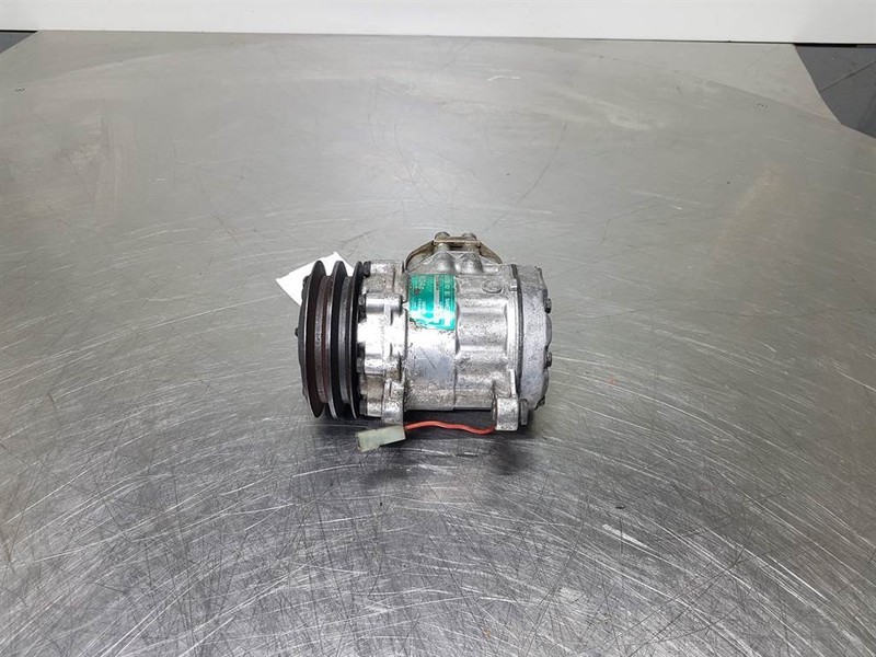 SANDEN SD7B10-7170-Compressor/Kompressor/Aircopomp - A/C kompresor za Građevinski strojevi: slika SANDEN SD7B10-7170-Compressor/Kompressor/Aircopomp - A/C kompresor za Građevinski strojevi SANDEN SD7B10-7170-Compressor/Kompressor/Aircopomp - A/C kompresor za Građevinski strojevi: slika SANDEN SD7B10-7170-Compressor/Kompressor/Aircopomp - A/C kompresor za Građevinski strojevi