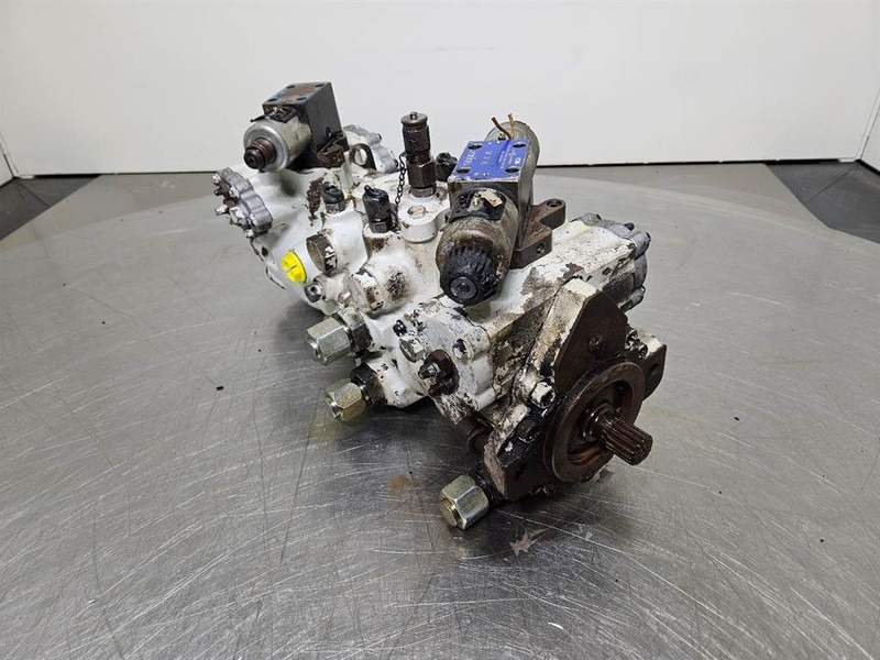 Sauer Sundstrand -7090202-Tandem pump/Fahrpumpe/Ri - Hidraulika za Građevinski strojevi: slika Sauer Sundstrand -7090202-Tandem pump/Fahrpumpe/Ri - Hidraulika za Građevinski strojevi Sauer Sundstrand -7090202-Tandem pump/Fahrpumpe/Ri - Hidraulika za Građevinski strojevi: slika Sauer Sundstrand -7090202-Tandem pump/Fahrpumpe/Ri - Hidraulika za Građevinski strojevi