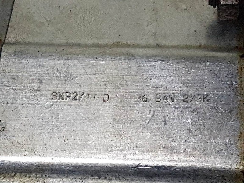 Sauer Sundstrand SNP2/17DSC36BAW2/3K - Gearpump/Za - Hidraulika za Građevinski strojevi: slika Sauer Sundstrand SNP2/17DSC36BAW2/3K - Gearpump/Za - Hidraulika za Građevinski strojevi Sauer Sundstrand SNP2/17DSC36BAW2/3K - Gearpump/Za - Hidraulika za Građevinski strojevi: slika Sauer Sundstrand SNP2/17DSC36BAW2/3K - Gearpump/Za - Hidraulika za Građevinski strojevi