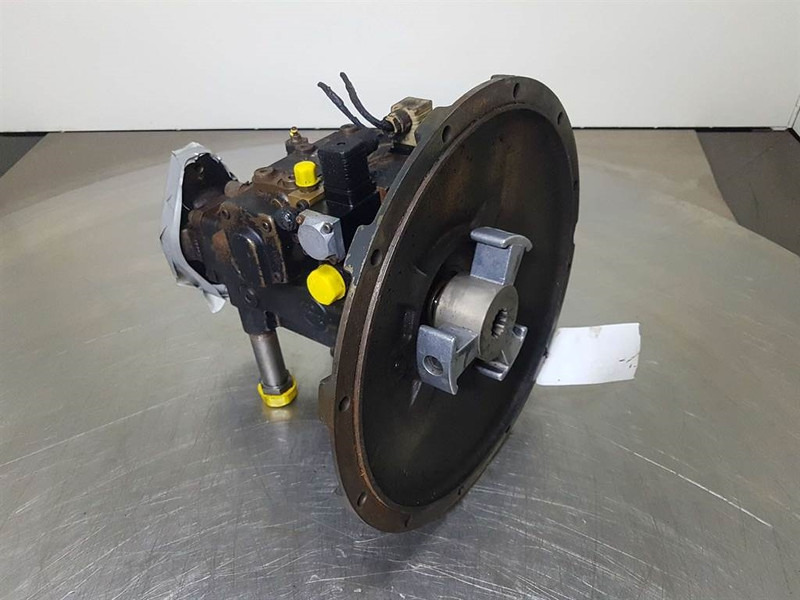 Schaeff HML25-Hydromatik A4V40DA11R0G1C10-Drive pump - Hidraulika za Građevinski strojevi: slika Schaeff HML25-Hydromatik A4V40DA11R0G1C10-Drive pump - Hidraulika za Građevinski strojevi Schaeff HML25-Hydromatik A4V40DA11R0G1C10-Drive pump - Hidraulika za Građevinski strojevi: slika Schaeff HML25-Hydromatik A4V40DA11R0G1C10-Drive pump - Hidraulika za Građevinski strojevi