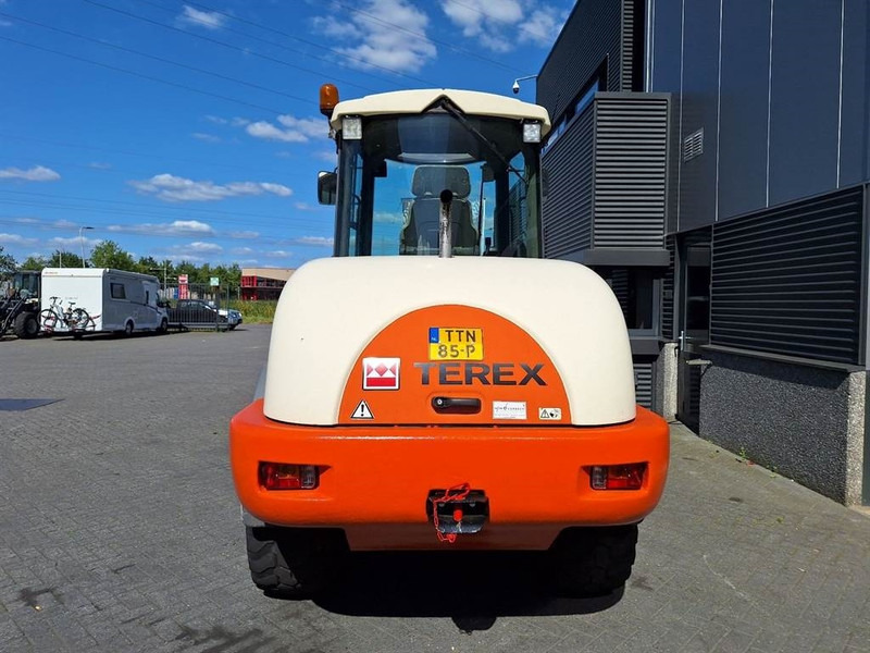 Schaeff SKL844 - Utovarivač na kotačima: slika Schaeff SKL844 - Utovarivač na kotačima Schaeff SKL844 - Utovarivač na kotačima: slika Schaeff SKL844 - Utovarivač na kotačima