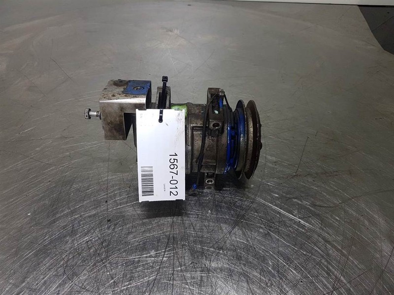 Seltec DKS15CH - Compressor/Kompressor/Aircopomp - A/C kompresor za Građevinski strojevi: slika Seltec DKS15CH - Compressor/Kompressor/Aircopomp - A/C kompresor za Građevinski strojevi Seltec DKS15CH - Compressor/Kompressor/Aircopomp - A/C kompresor za Građevinski strojevi: slika Seltec DKS15CH - Compressor/Kompressor/Aircopomp - A/C kompresor za Građevinski strojevi