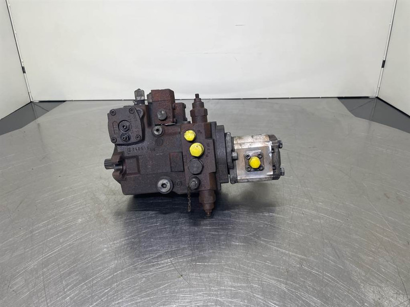 Sennebogen 835E-142875-Drive pump/Fahrpumpe/Rijpomp - Hidraulika za Građevinski strojevi: slika Sennebogen 835E-142875-Drive pump/Fahrpumpe/Rijpomp - Hidraulika za Građevinski strojevi Sennebogen 835E-142875-Drive pump/Fahrpumpe/Rijpomp - Hidraulika za Građevinski strojevi: slika Sennebogen 835E-142875-Drive pump/Fahrpumpe/Rijpomp - Hidraulika za Građevinski strojevi