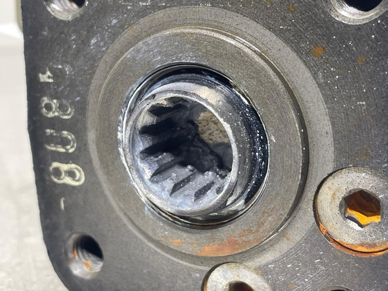 Terex AL80/SKL834 - Steering unit/Lenkeinheit/Orbitrol - Hidraulika za Građevinski strojevi: slika Terex AL80/SKL834 - Steering unit/Lenkeinheit/Orbitrol - Hidraulika za Građevinski strojevi Terex AL80/SKL834 - Steering unit/Lenkeinheit/Orbitrol - Hidraulika za Građevinski strojevi: slika Terex AL80/SKL834 - Steering unit/Lenkeinheit/Orbitrol - Hidraulika za Građevinski strojevi