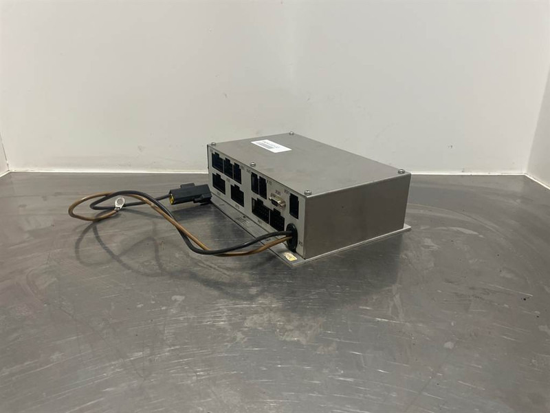 Terex Schaeff 5322000003-ZSML-V3.0-Control box/Steuermodul - Električni sustav za Građevinski strojevi: slika Terex Schaeff 5322000003-ZSML-V3.0-Control box/Steuermodul - Električni sustav za Građevinski strojevi Terex Schaeff 5322000003-ZSML-V3.0-Control box/Steuermodul - Električni sustav za Građevinski strojevi: slika Terex Schaeff 5322000003-ZSML-V3.0-Control box/Steuermodul - Električni sustav za Građevinski strojevi