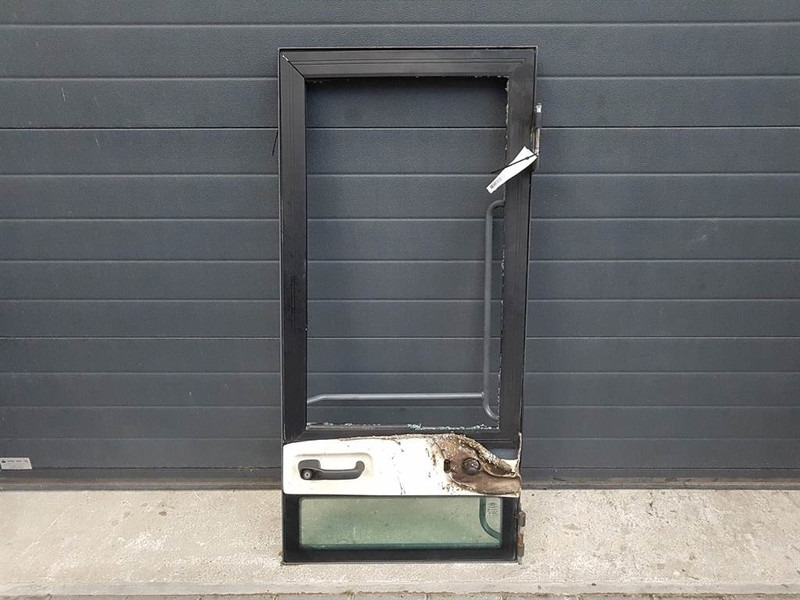 Terex TL210-5388665395 / 5388665390-Door/Tür/Deur - Kabina i unutrašnjost za Građevinski strojevi: slika Terex TL210-5388665395 / 5388665390-Door/Tür/Deur - Kabina i unutrašnjost za Građevinski strojevi Terex TL210-5388665395 / 5388665390-Door/Tür/Deur - Kabina i unutrašnjost za Građevinski strojevi: slika Terex TL210-5388665395 / 5388665390-Door/Tür/Deur - Kabina i unutrašnjost za Građevinski strojevi