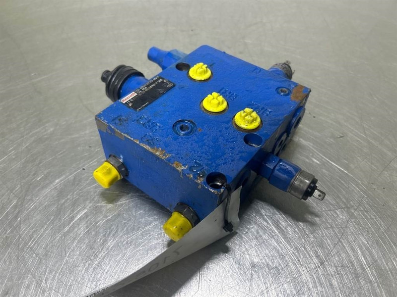 Terex TW150-4695325-Compact brake block - Hidraulika za Građevinski strojevi: slika Terex TW150-4695325-Compact brake block - Hidraulika za Građevinski strojevi Terex TW150-4695325-Compact brake block - Hidraulika za Građevinski strojevi: slika Terex TW150-4695325-Compact brake block - Hidraulika za Građevinski strojevi