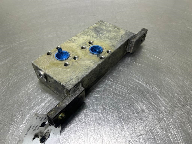 Terex TW150-6058150-Distributor/Verteiler - Hidraulika za Građevinski strojevi: slika Terex TW150-6058150-Distributor/Verteiler - Hidraulika za Građevinski strojevi Terex TW150-6058150-Distributor/Verteiler - Hidraulika za Građevinski strojevi: slika Terex TW150-6058150-Distributor/Verteiler - Hidraulika za Građevinski strojevi