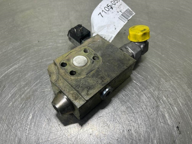 Terex TW150-6064276-Bypass valve/Ventile/Ventiel - Hidraulika za Građevinski strojevi: slika Terex TW150-6064276-Bypass valve/Ventile/Ventiel - Hidraulika za Građevinski strojevi Terex TW150-6064276-Bypass valve/Ventile/Ventiel - Hidraulika za Građevinski strojevi: slika Terex TW150-6064276-Bypass valve/Ventile/Ventiel - Hidraulika za Građevinski strojevi