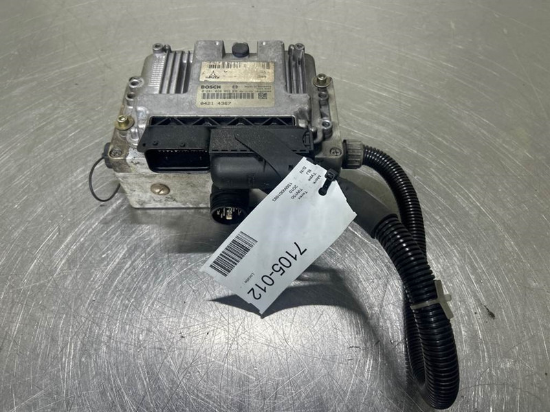 Terex TW150-6105408/6086501-ECU/Control box/Steuermodul - Električni sustav za Građevinski strojevi: slika Terex TW150-6105408/6086501-ECU/Control box/Steuermodul - Električni sustav za Građevinski strojevi Terex TW150-6105408/6086501-ECU/Control box/Steuermodul - Električni sustav za Građevinski strojevi: slika Terex TW150-6105408/6086501-ECU/Control box/Steuermodul - Električni sustav za Građevinski strojevi
