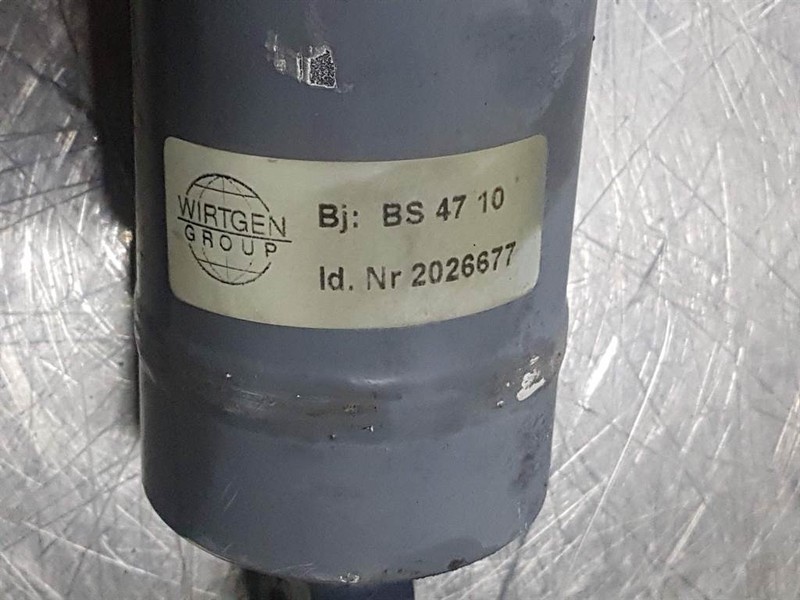 Vögele -Wirtgen 2026677-Cylinder/Zylinder/Cilinder - Hidraulika za Građevinski strojevi: slika Vögele -Wirtgen 2026677-Cylinder/Zylinder/Cilinder - Hidraulika za Građevinski strojevi Vögele -Wirtgen 2026677-Cylinder/Zylinder/Cilinder - Hidraulika za Građevinski strojevi: slika Vögele -Wirtgen 2026677-Cylinder/Zylinder/Cilinder - Hidraulika za Građevinski strojevi