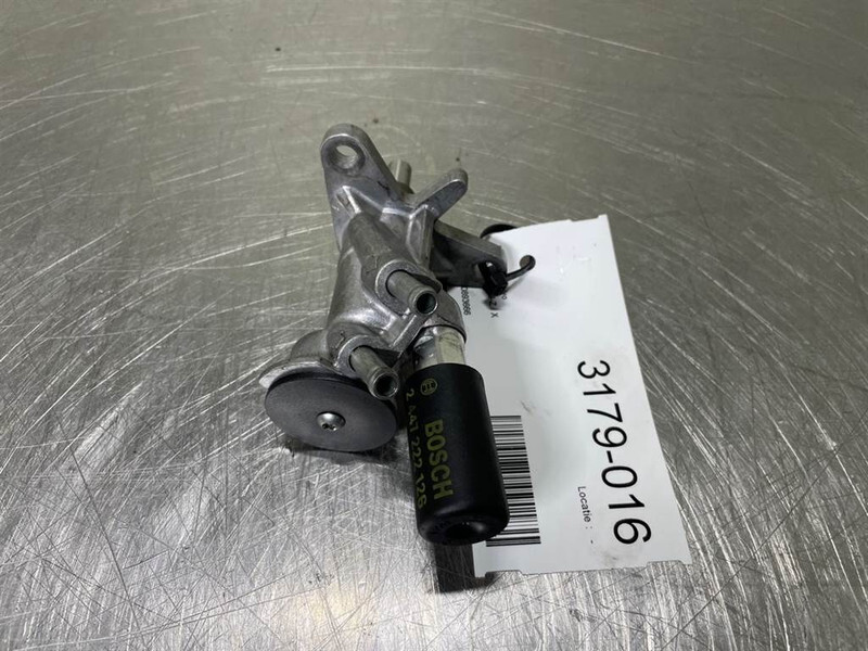 Volvo L30B-Z/X-Deutz TD2011L04I-04103662DX-Fuel pump - Motor za Građevinski strojevi: slika Volvo L30B-Z/X-Deutz TD2011L04I-04103662DX-Fuel pump - Motor za Građevinski strojevi Volvo L30B-Z/X-Deutz TD2011L04I-04103662DX-Fuel pump - Motor za Građevinski strojevi: slika Volvo L30B-Z/X-Deutz TD2011L04I-04103662DX-Fuel pump - Motor za Građevinski strojevi