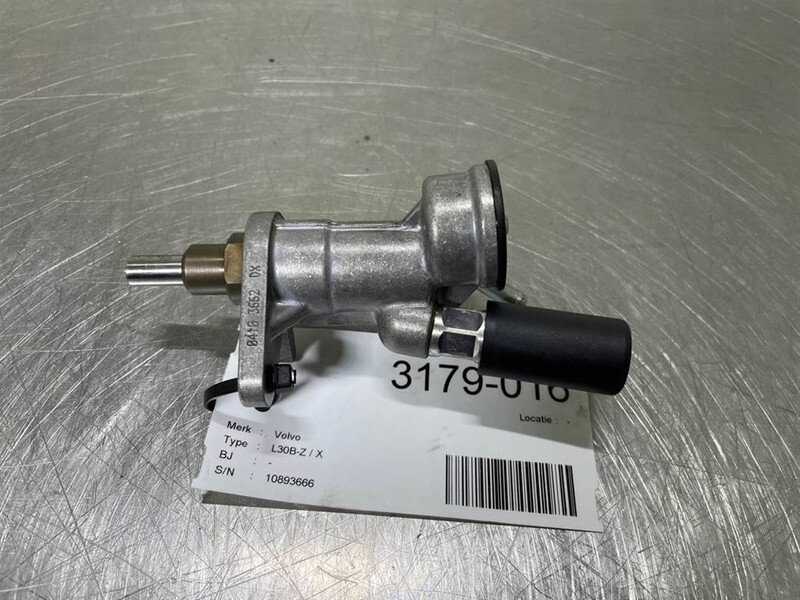 Volvo L30B-Z/X-Deutz TD2011L04I-04103662DX-Fuel pump - Motor za Građevinski strojevi: slika Volvo L30B-Z/X-Deutz TD2011L04I-04103662DX-Fuel pump - Motor za Građevinski strojevi Volvo L30B-Z/X-Deutz TD2011L04I-04103662DX-Fuel pump - Motor za Građevinski strojevi: slika Volvo L30B-Z/X-Deutz TD2011L04I-04103662DX-Fuel pump - Motor za Građevinski strojevi
