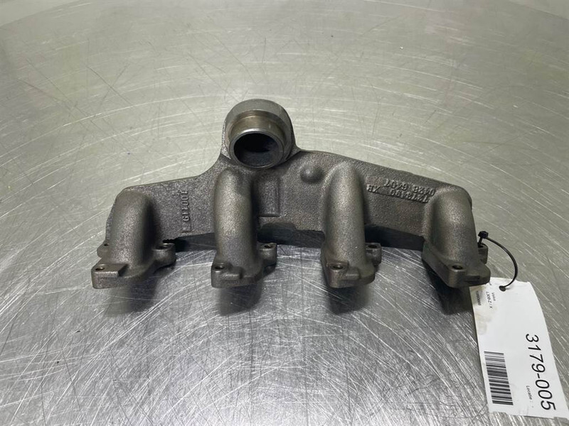 Volvo L30B-Z/X-Deutz TD2011L04I-04286407-Intake manifold - Motor za Građevinski strojevi: slika Volvo L30B-Z/X-Deutz TD2011L04I-04286407-Intake manifold - Motor za Građevinski strojevi Volvo L30B-Z/X-Deutz TD2011L04I-04286407-Intake manifold - Motor za Građevinski strojevi: slika Volvo L30B-Z/X-Deutz TD2011L04I-04286407-Intake manifold - Motor za Građevinski strojevi