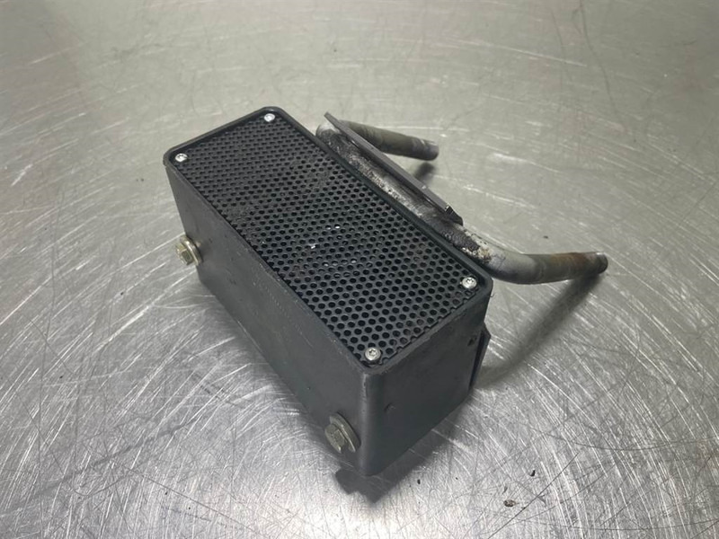 Volvo L30B-Z/X-VOE11039563-Reversing warning unit - Električni sustav za Građevinski strojevi: slika Volvo L30B-Z/X-VOE11039563-Reversing warning unit - Električni sustav za Građevinski strojevi Volvo L30B-Z/X-VOE11039563-Reversing warning unit - Električni sustav za Građevinski strojevi: slika Volvo L30B-Z/X-VOE11039563-Reversing warning unit - Električni sustav za Građevinski strojevi