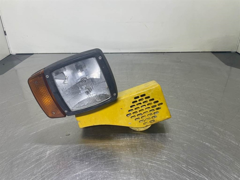 Volvo L30D-ZM2808250-Headlight/Leuchte/Verlichting - Električni sustav za Građevinski strojevi: slika Volvo L30D-ZM2808250-Headlight/Leuchte/Verlichting - Električni sustav za Građevinski strojevi Volvo L30D-ZM2808250-Headlight/Leuchte/Verlichting - Električni sustav za Građevinski strojevi: slika Volvo L30D-ZM2808250-Headlight/Leuchte/Verlichting - Električni sustav za Građevinski strojevi