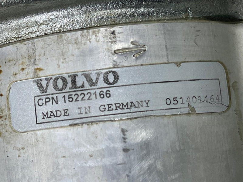 Volvo L30G-15222166-Gearpump/Zahnradpumpe/Tandwielpomp - Hidraulika za Građevinski strojevi: slika Volvo L30G-15222166-Gearpump/Zahnradpumpe/Tandwielpomp - Hidraulika za Građevinski strojevi Volvo L30G-15222166-Gearpump/Zahnradpumpe/Tandwielpomp - Hidraulika za Građevinski strojevi: slika Volvo L30G-15222166-Gearpump/Zahnradpumpe/Tandwielpomp - Hidraulika za Građevinski strojevi