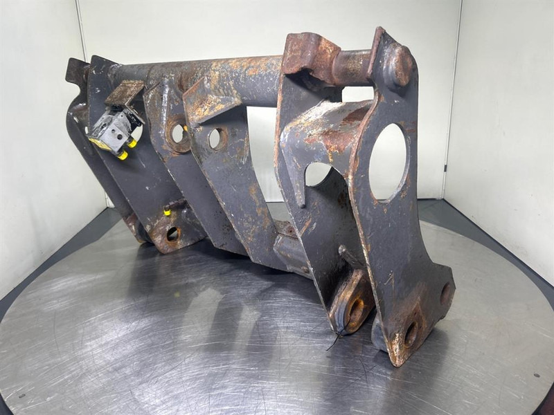 Volvo L40B-TP - Quick coupler/Wechsler/Snelwissel - Brza spojka za Građevinski strojevi: slika Volvo L40B-TP - Quick coupler/Wechsler/Snelwissel - Brza spojka za Građevinski strojevi Volvo L40B-TP - Quick coupler/Wechsler/Snelwissel - Brza spojka za Građevinski strojevi: slika Volvo L40B-TP - Quick coupler/Wechsler/Snelwissel - Brza spojka za Građevinski strojevi