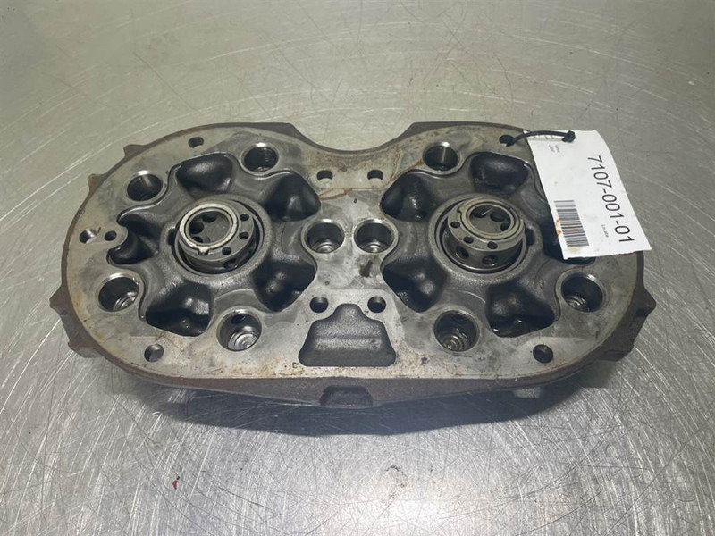 Volvo L45F-ZF 4663002009-Drive housing/Antriebsgehäuse - Mjenjač za Građevinski strojevi: slika Volvo L45F-ZF 4663002009-Drive housing/Antriebsgehäuse - Mjenjač za Građevinski strojevi Volvo L45F-ZF 4663002009-Drive housing/Antriebsgehäuse - Mjenjač za Građevinski strojevi: slika Volvo L45F-ZF 4663002009-Drive housing/Antriebsgehäuse - Mjenjač za Građevinski strojevi