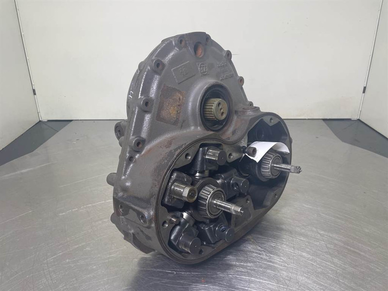 Volvo L45F-ZF 4663002009-Transmission/Getriebe - Mjenjač za Građevinski strojevi: slika Volvo L45F-ZF 4663002009-Transmission/Getriebe - Mjenjač za Građevinski strojevi Volvo L45F-ZF 4663002009-Transmission/Getriebe - Mjenjač za Građevinski strojevi: slika Volvo L45F-ZF 4663002009-Transmission/Getriebe - Mjenjač za Građevinski strojevi